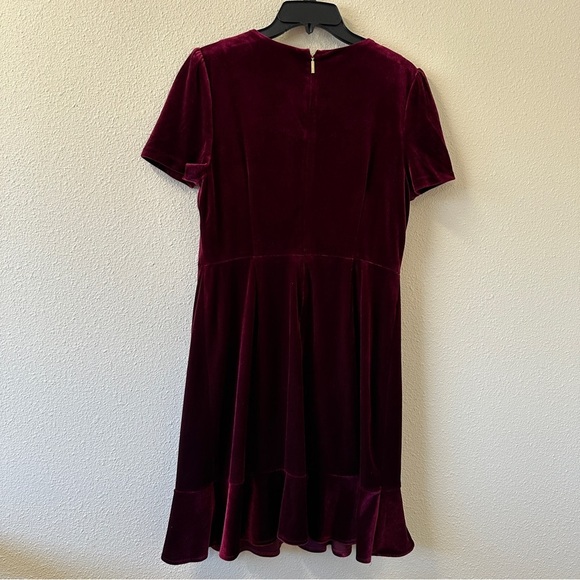 Karl Lagerfeld Velour Velvet Ruffle Hem Red Sheath Dress Sz 8 - Picture 9 of 14